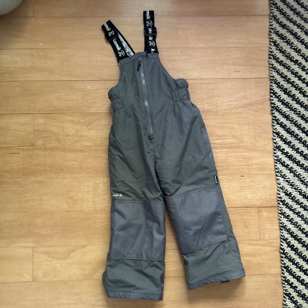 Kamik kids overall snow pants